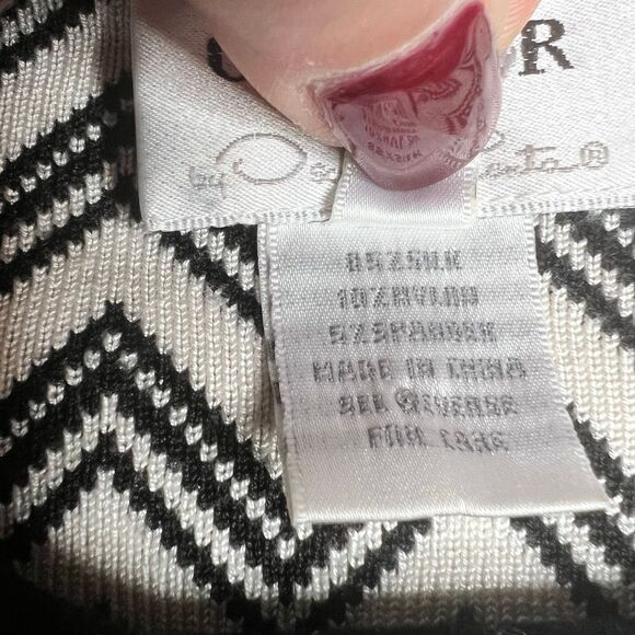 Oscar by Oscar De La Renta | Black/White Cardigan Sweater Size Small - Picture 3 of 5